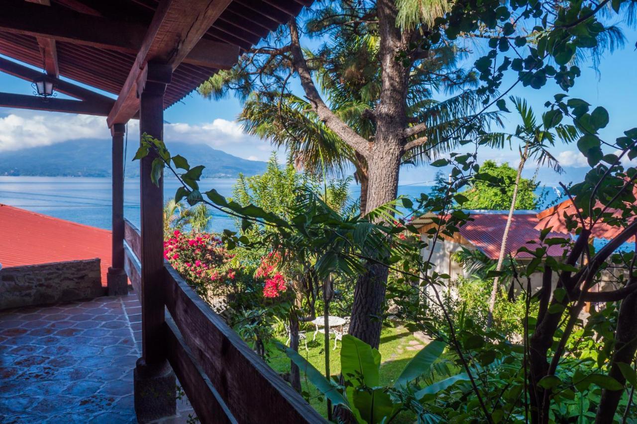 Hotel Terrazas Del Lago San Antonio Palopó Exteriör bild