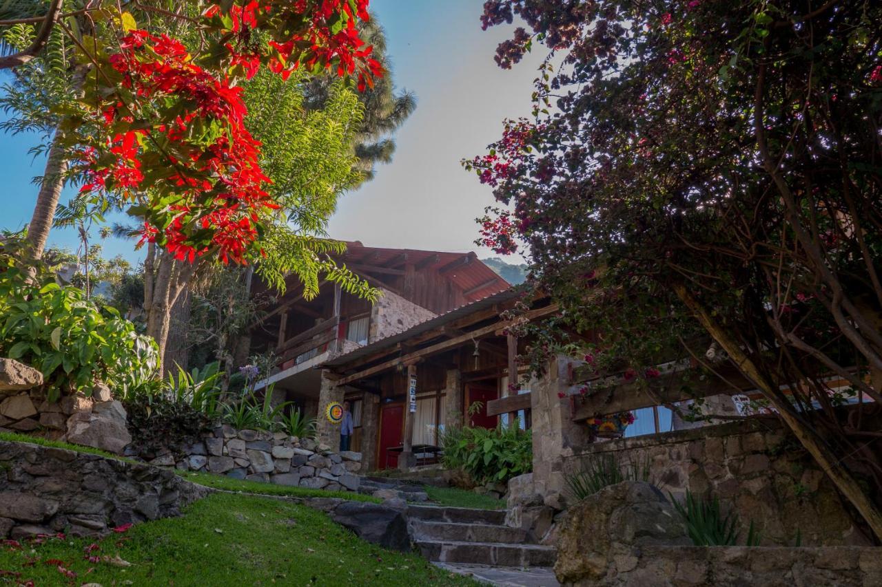 Hotel Terrazas Del Lago San Antonio Palopó Exteriör bild