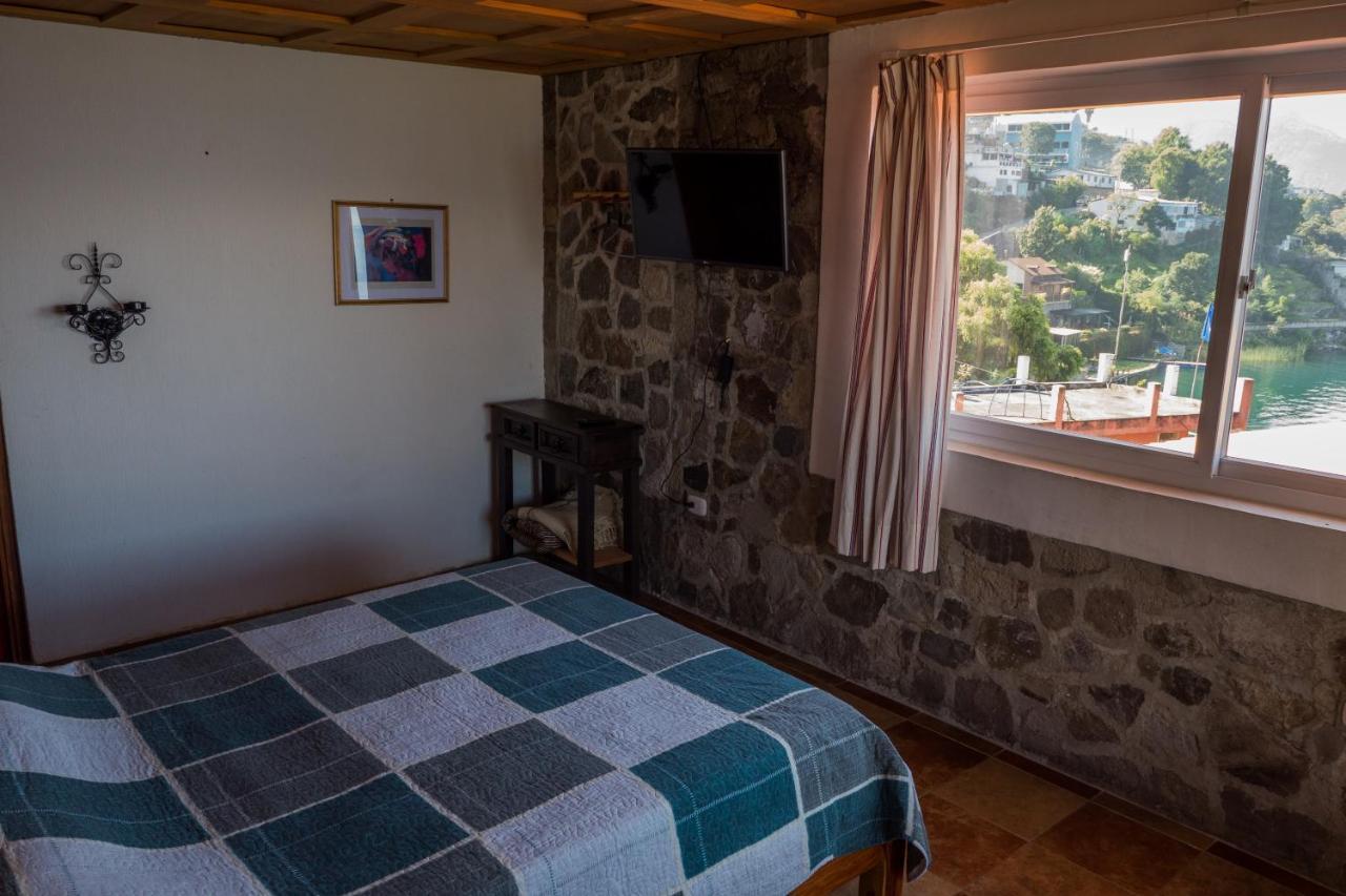 Hotel Terrazas Del Lago San Antonio Palopó Exteriör bild